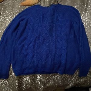 H&M blue sweater